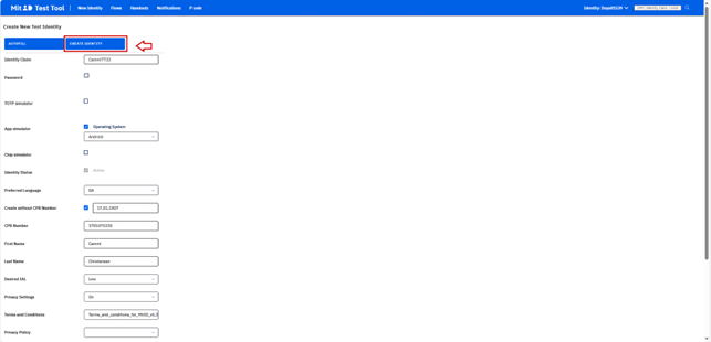 Knappen  "Create Identity" ligger i toppen af siden lige efter titlen "Create New Test Identity" og knappen "Autofill"